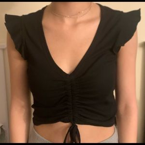 Simple black shirt in xs!!